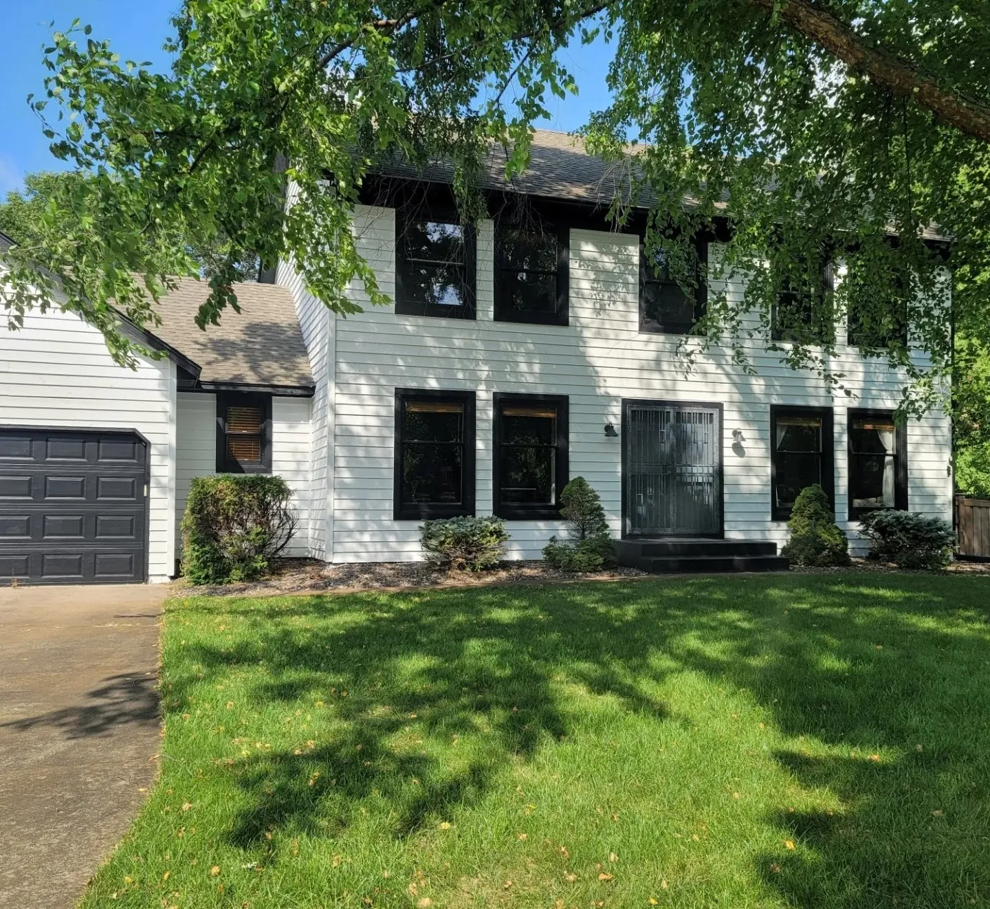 Craftsman Home Exterior Painting in Maplewood, MN