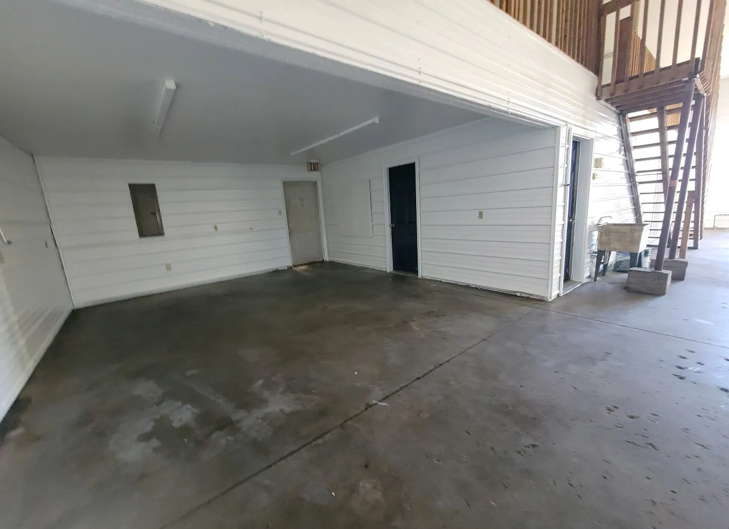 Exterior Paint Maintenance Guide for Vadnais Heights Minnesota Homeowners