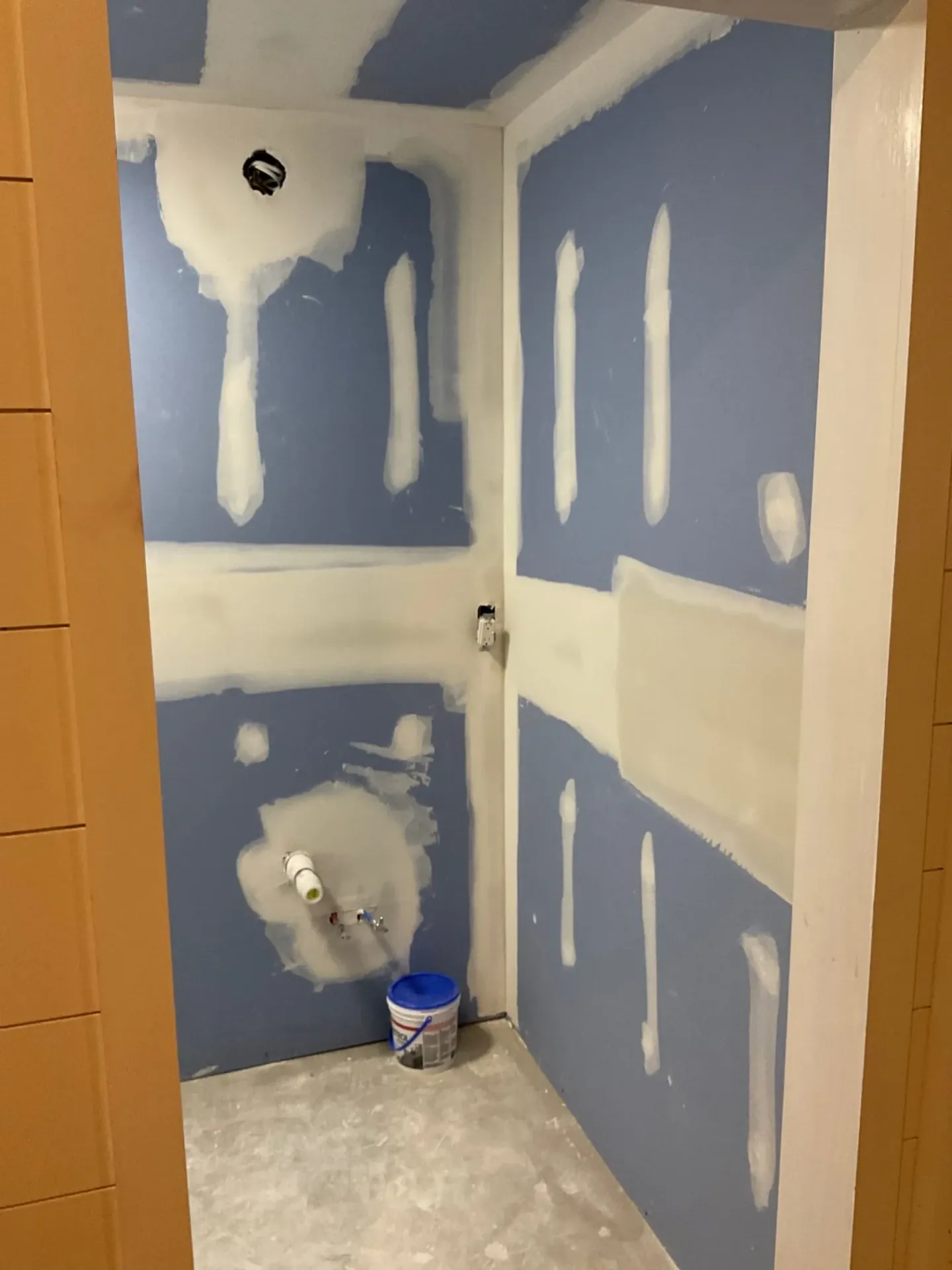 Hiring a Painter in Mounds View, MN: Local Guide & FAQs